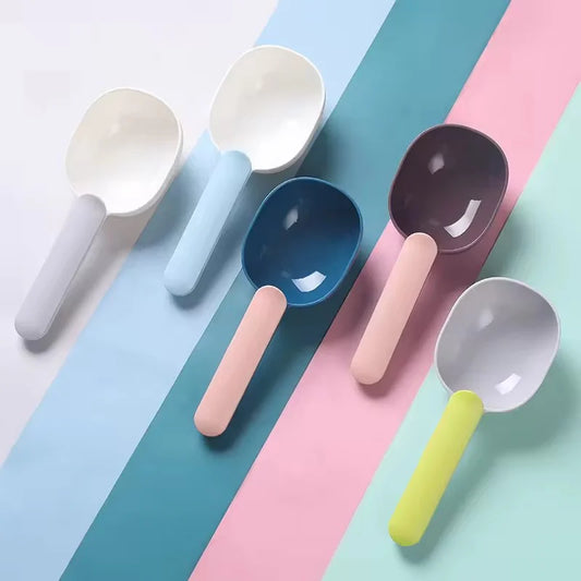 Pet Food Scoop With Clip Handle Multi - Purpose Pet Supplies Food Spoon Dog Cat Food Shovel Portable Thickened ABS Pet Scoop