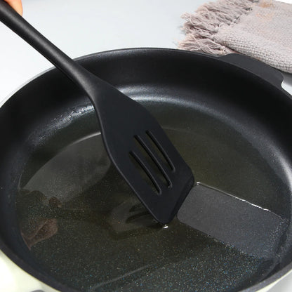 Kitchen Silicone Turners Gadgets Spatula Egg Fish Frying Pan Scoop Fried Shovel Slotted Turners Kitchen Tools Cooking Utensils